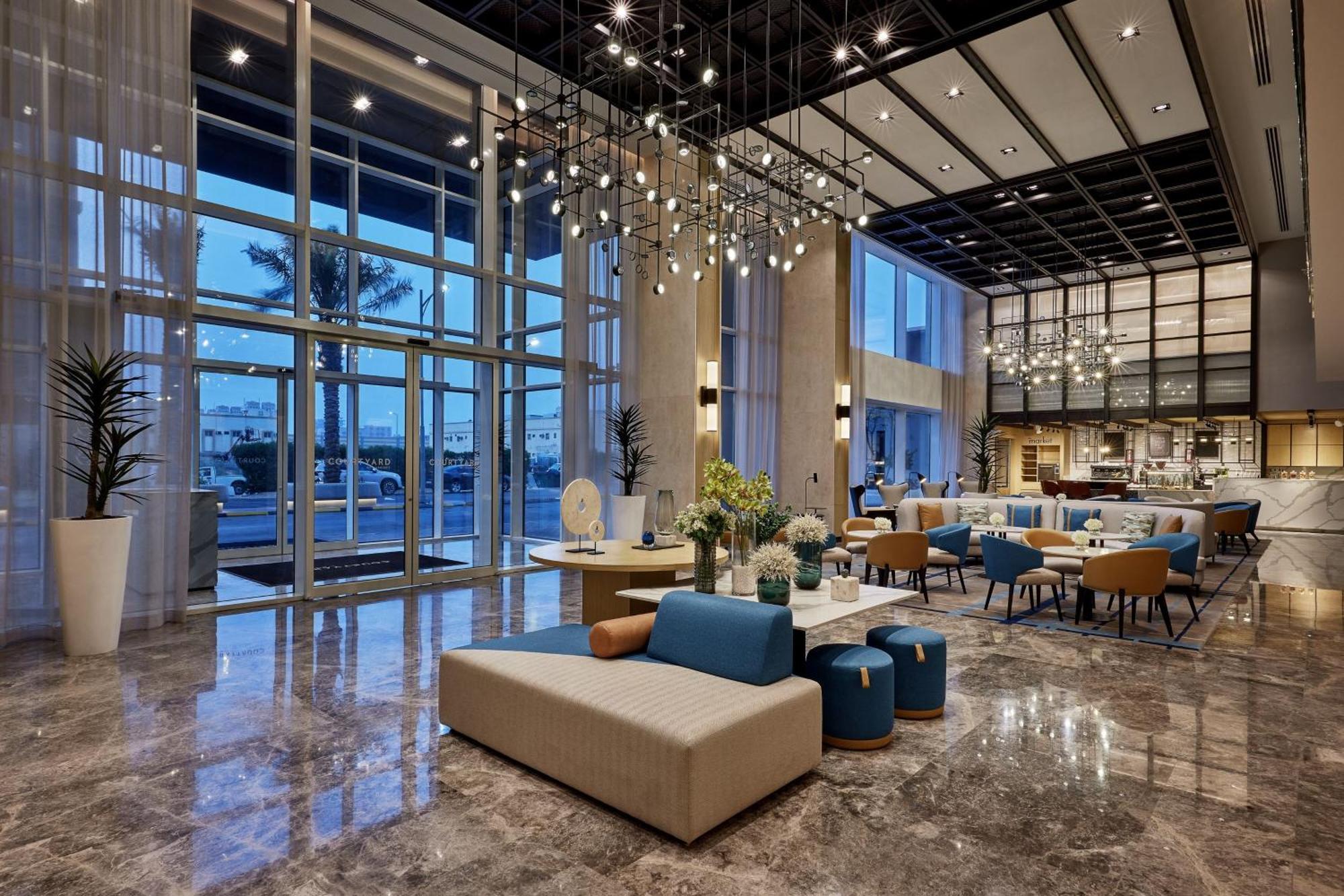Courtyard By Marriott